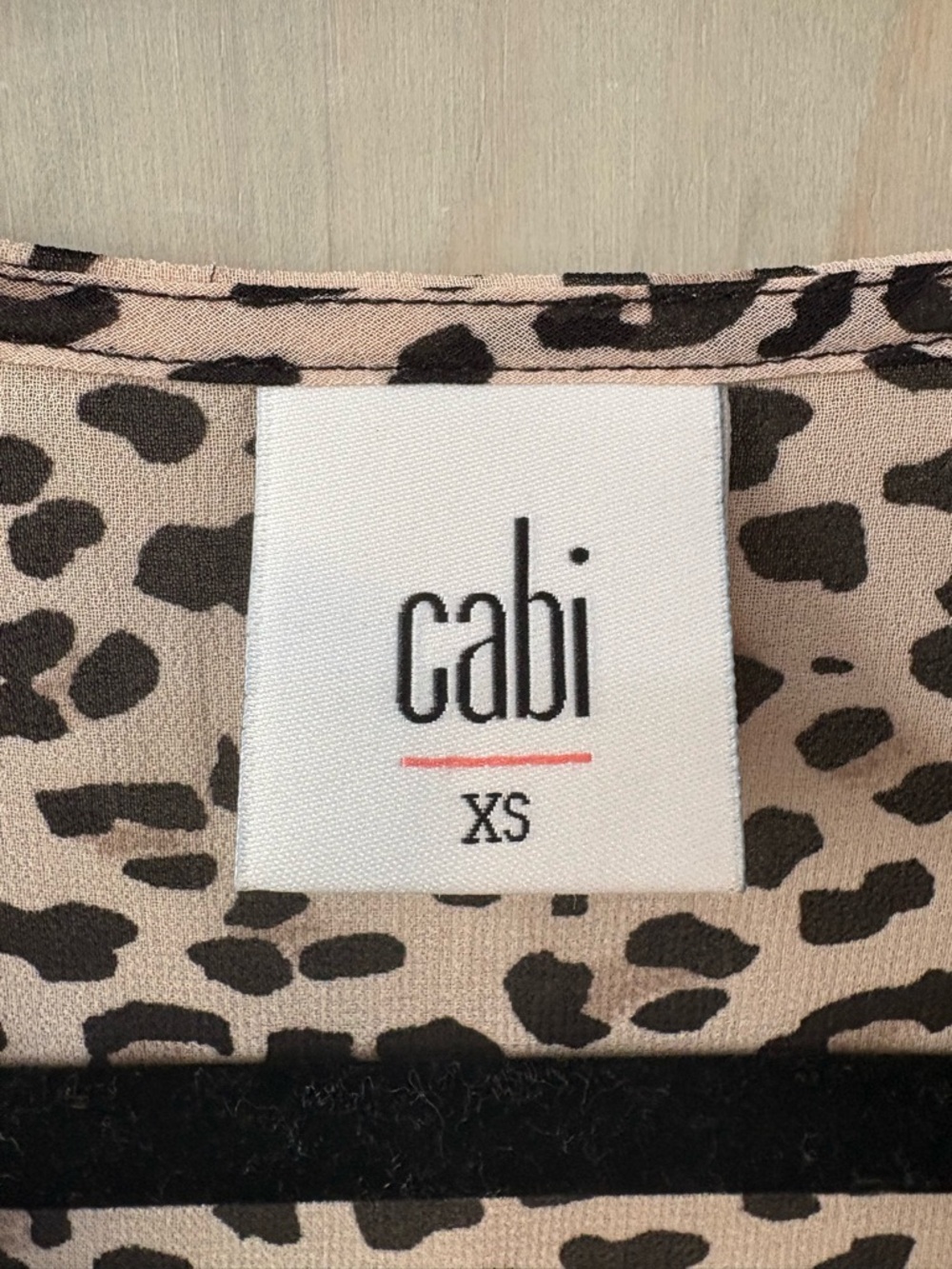 Cabi Sleeveless Animal Print V-Neck Top - Picture 5 of 8